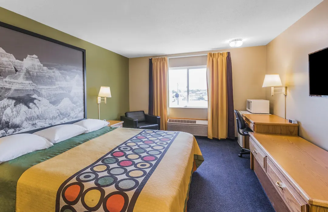 Super 8 By Wyndham Sioux Falls-1